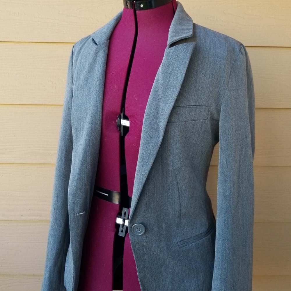 Gray blazer - Picture 2 of 8